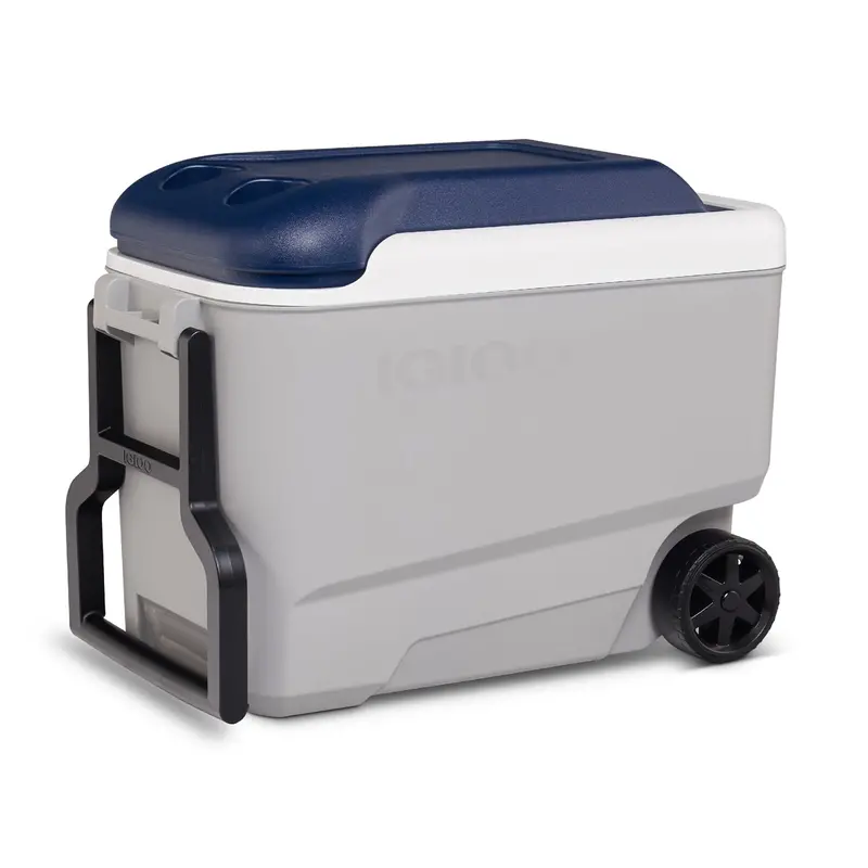 Igloo Roller 40-Quart Wheeled Cooler – Compact Rolling Ice Chest 1